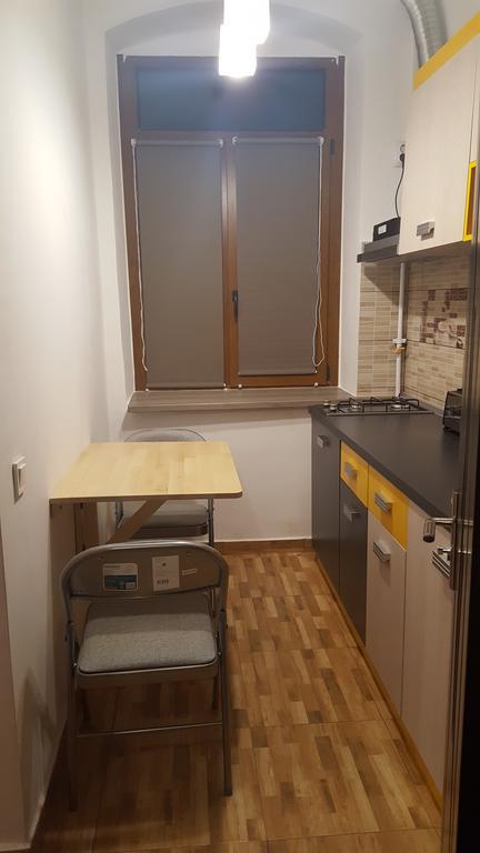 Studio Piata Sfatului - Braşov Buitenkant foto